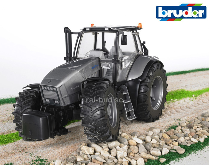 TRAKTOR LAMBORGHINI R8 BRUDER 03084