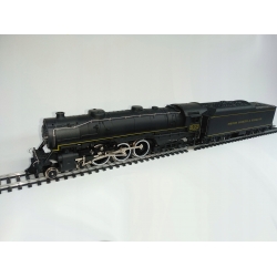 LOKOMOTYWA HO 4-6-4 HUDSON BARWY TH&B / B&O 37CM DC