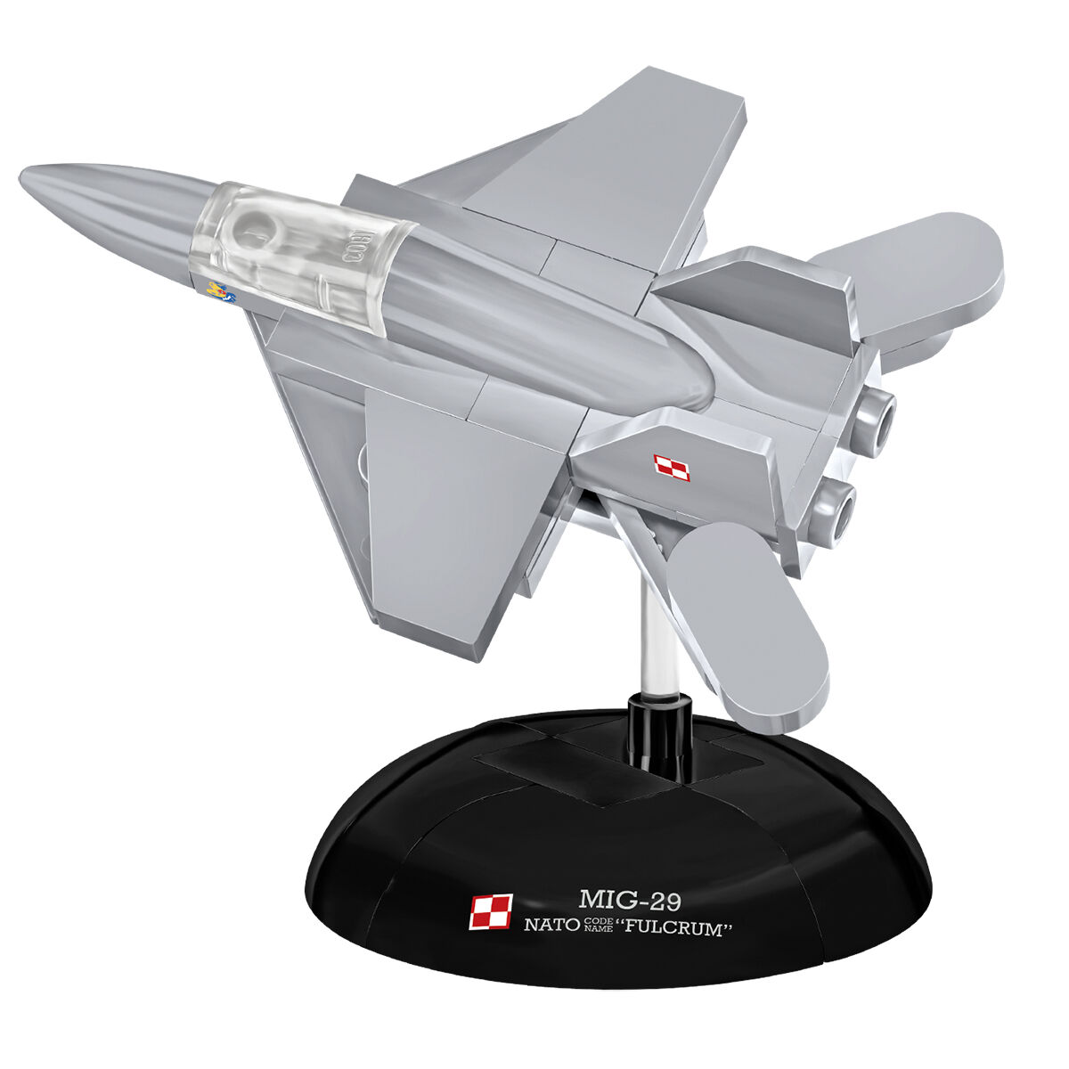 Zbudowany model MiG-29 na czarnej podstawce