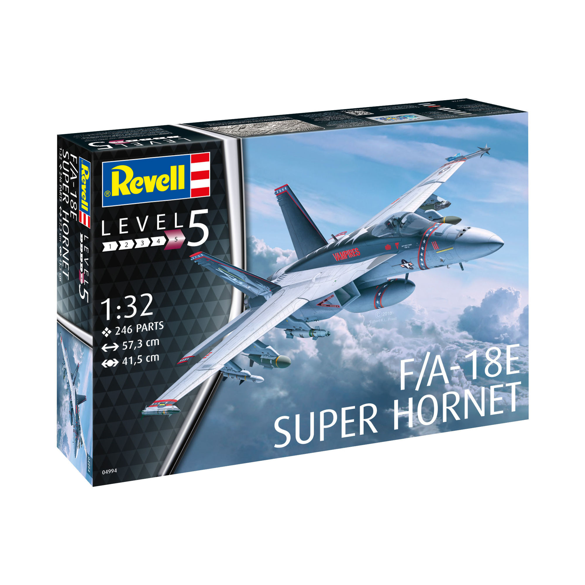 Pudełko modelu F/A-18E Super Hornet w skali 1:32