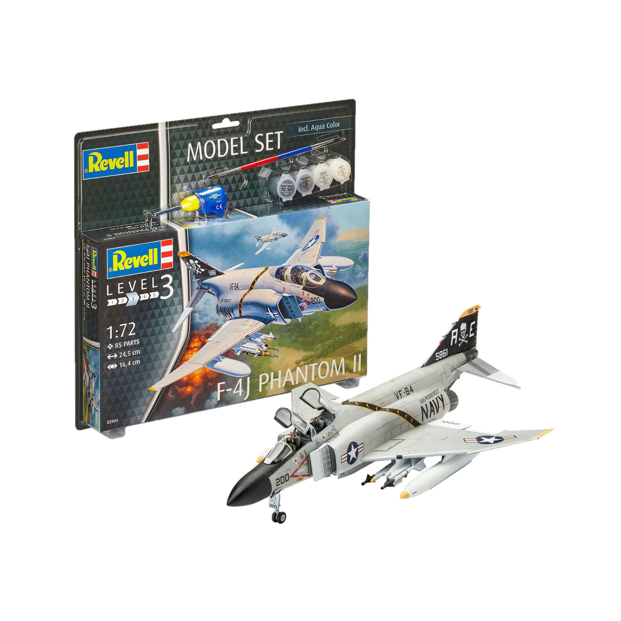 Złożony model F-4J Phantom II w skali 1:72