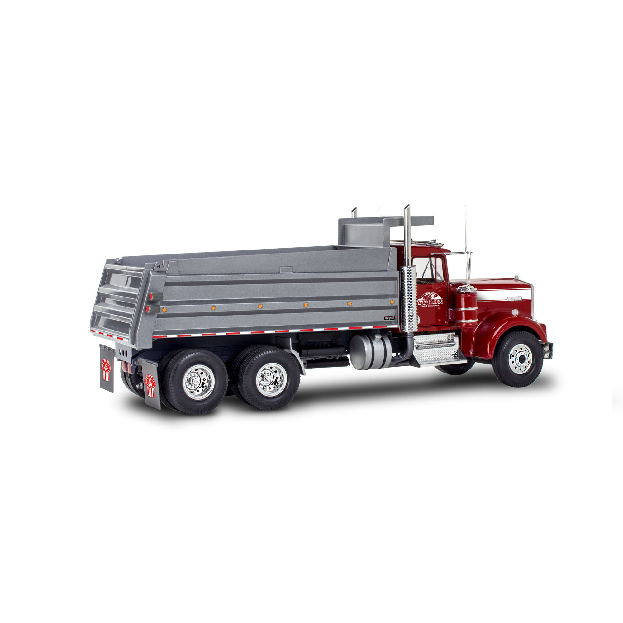 Boczny widok złożonego modelu Kenworth W-900 Dump Truck
