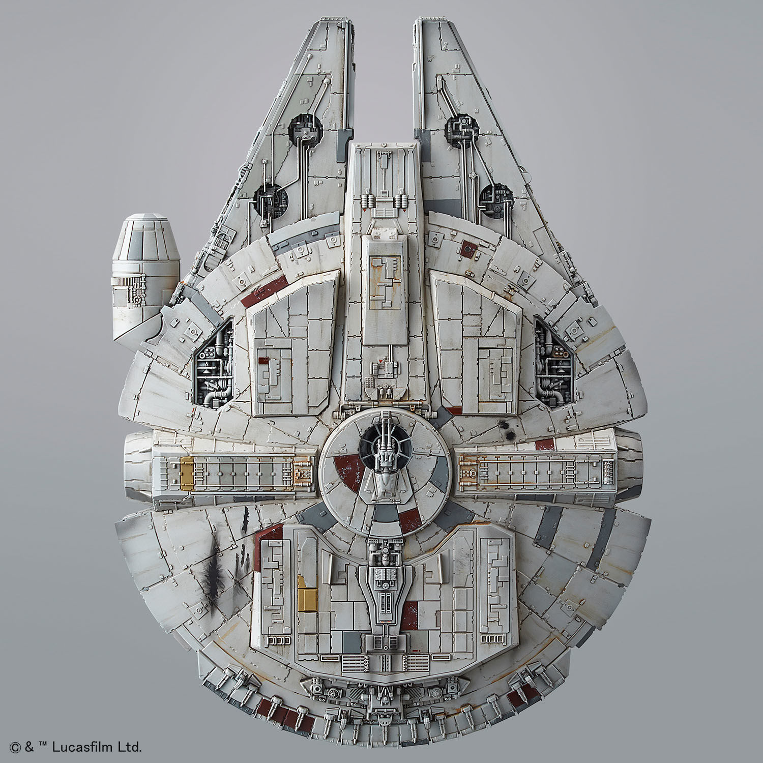 Millennium Falcon widziany od spodu