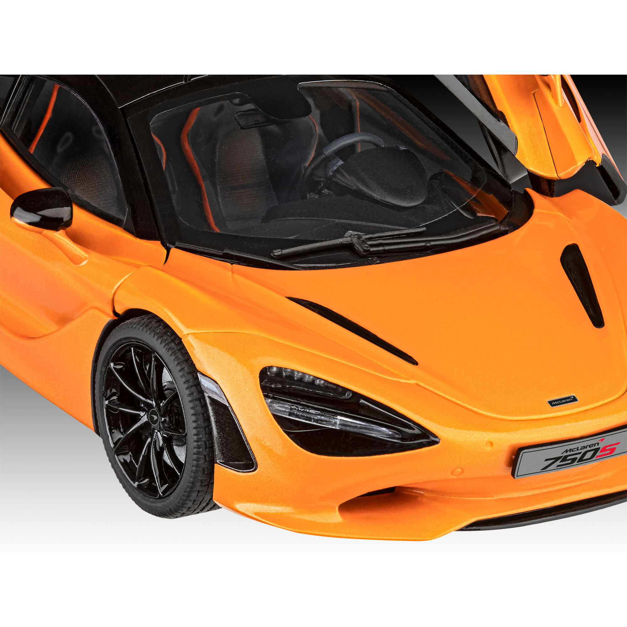 Detal przedniej części modelu McLarena 750S