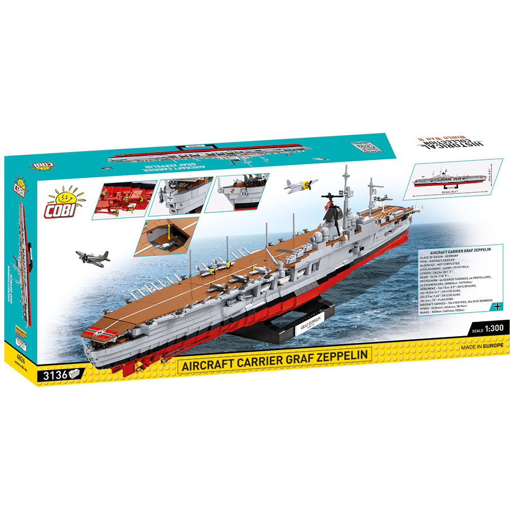 Model lotniskowca Graf Zeppelin na podstawce ekspozycyjnej
