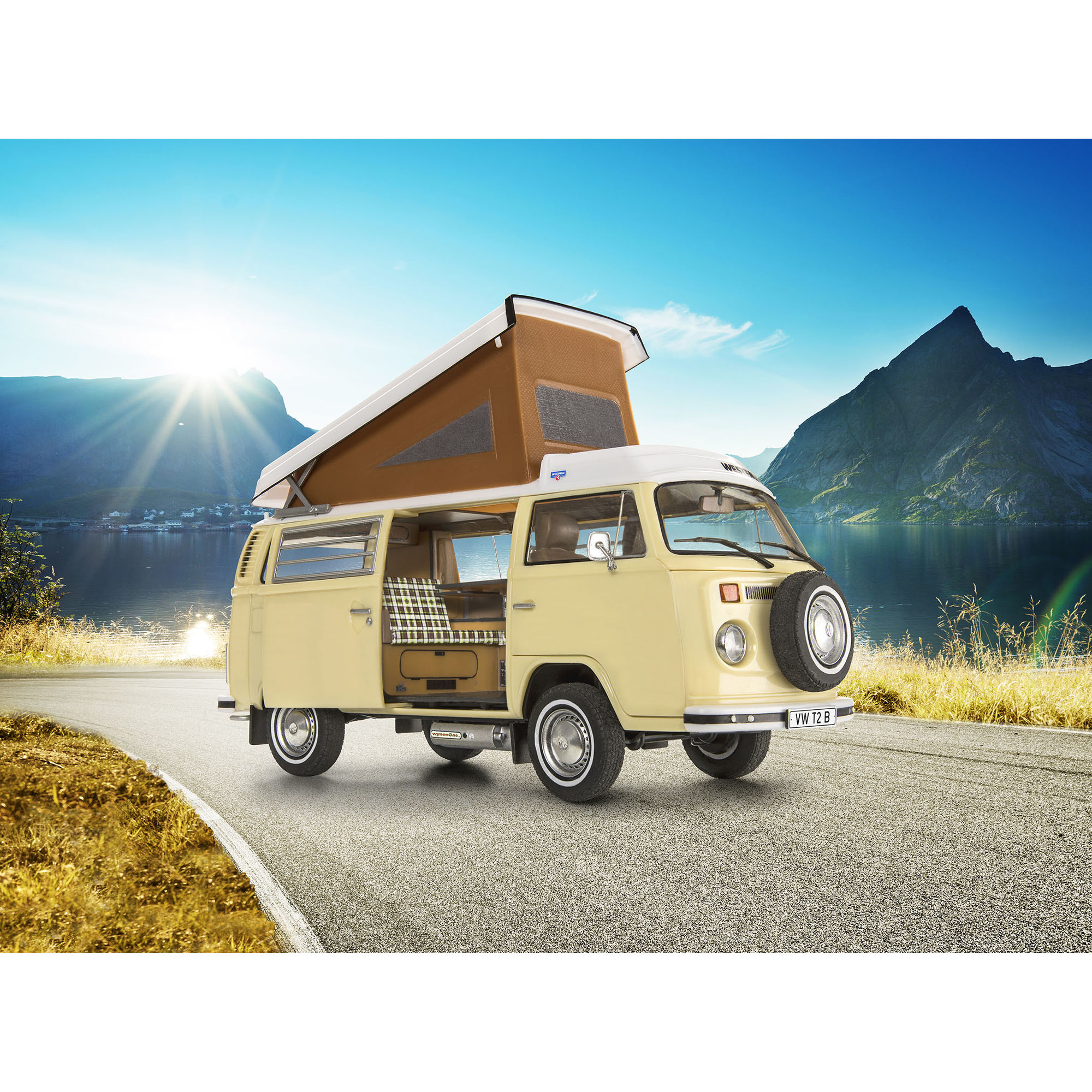 Model VW T2 Camper na drodze