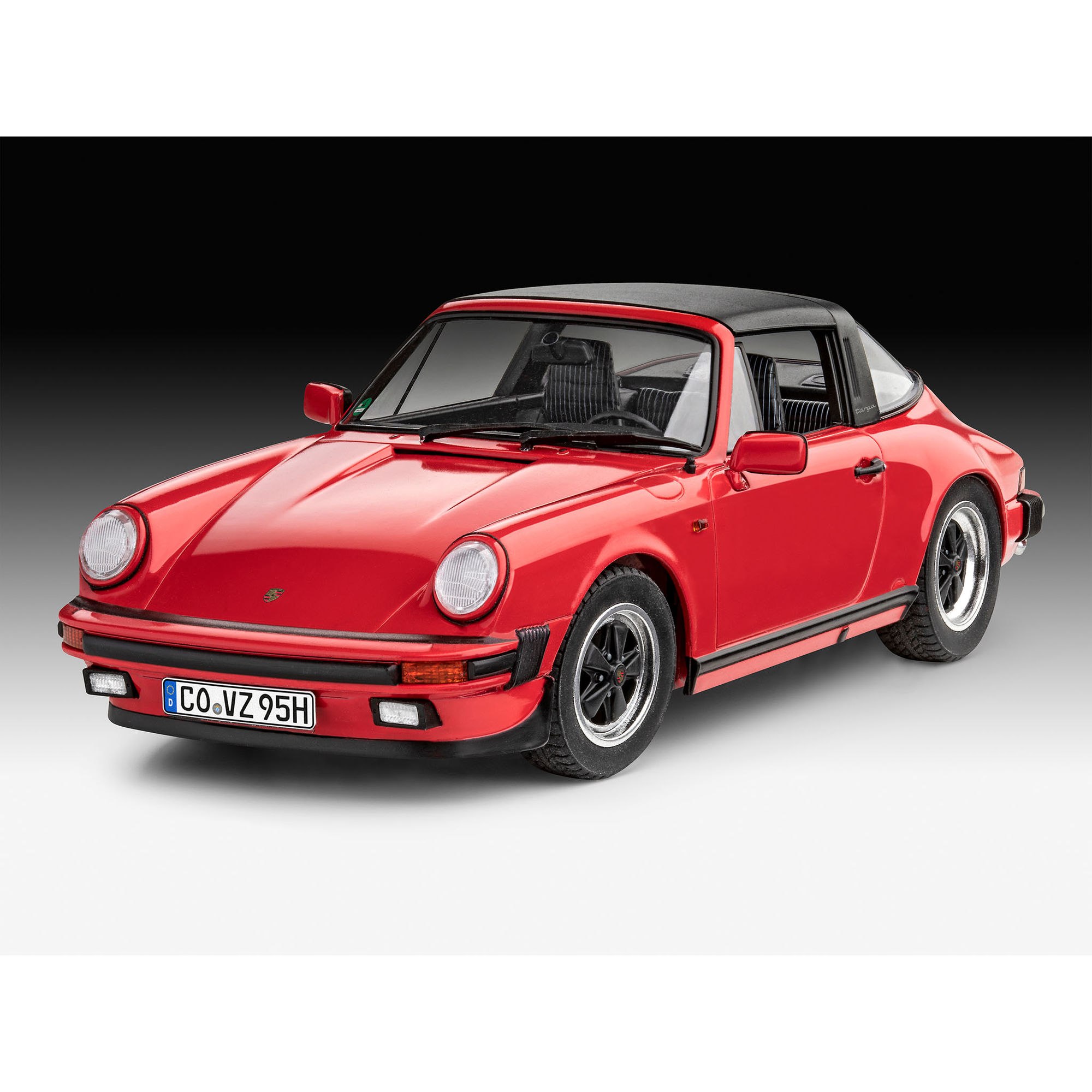 Złożony model Porsche 911 Carrera 3.2 Targa w czerwonym kolorze