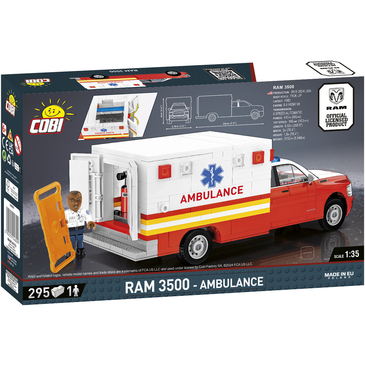 Tył modelu RAM 3500 Ambulance z otwartymi drzwiami