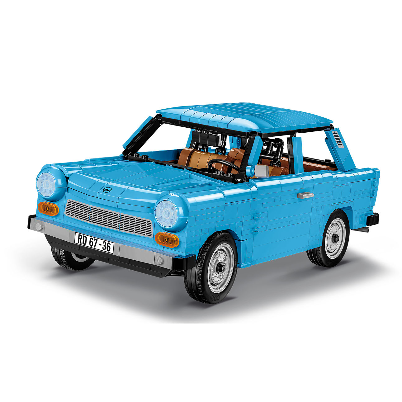 Zbudowany model Trabanta 601 S w widoku z przodu