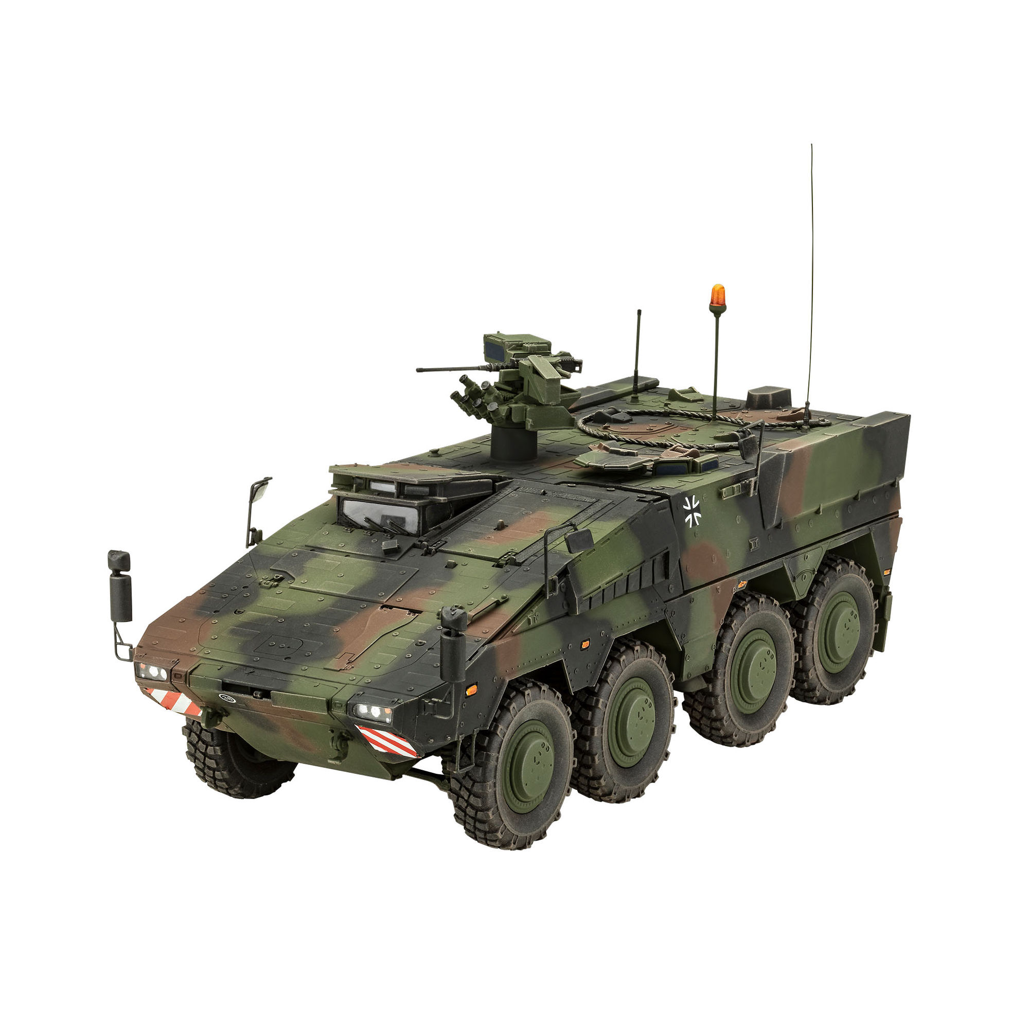 Zbliżenie modelu GTK Boxer z widocznym uzbrojeniem