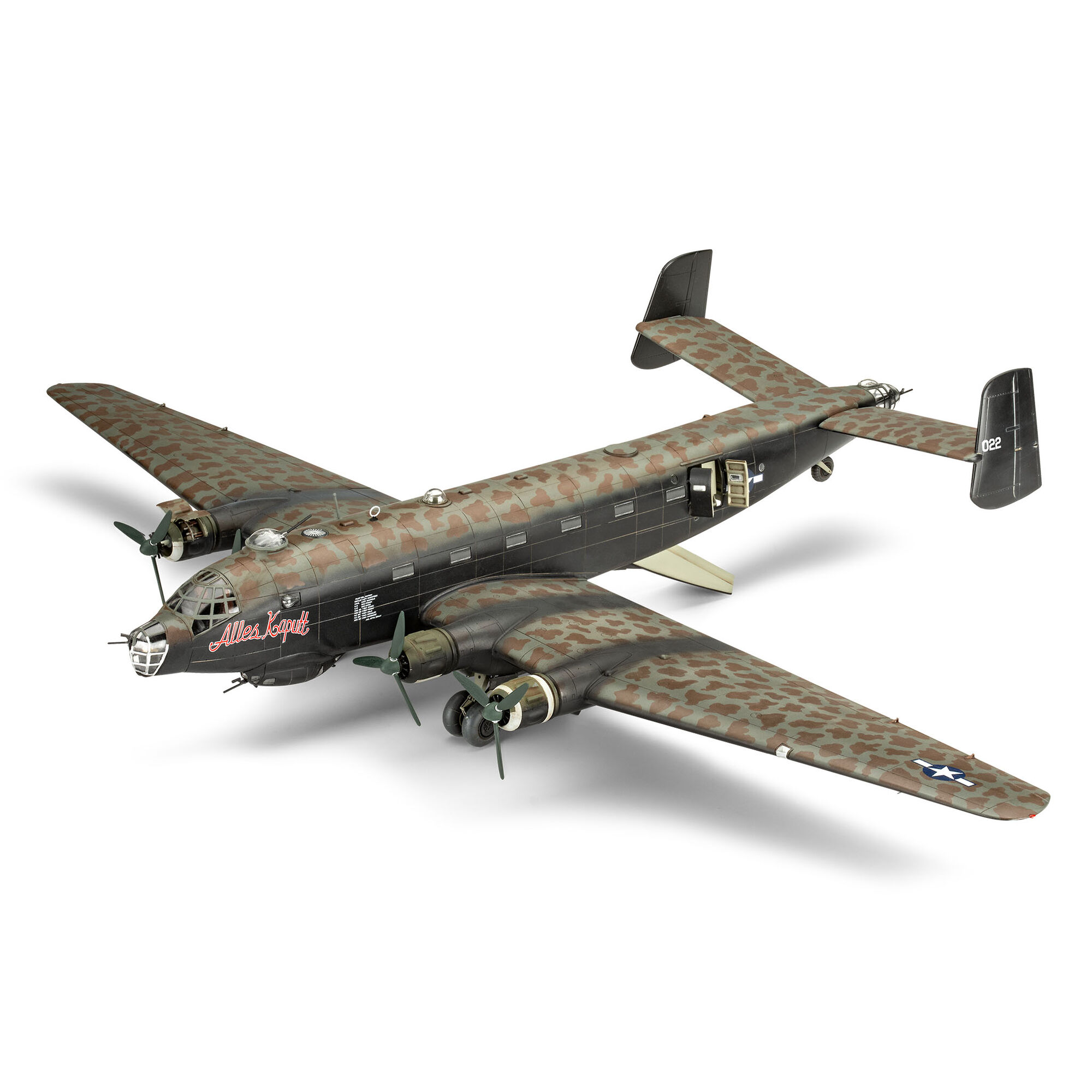 Zbudowany model samolotu Junkers Ju 290A-5/7 w skali 1:72