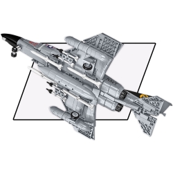 F-4 Phantom II™