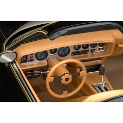 Pontiac Firebird Trans Am 1:8