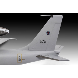 Boeing E-3A Sentry 1:144