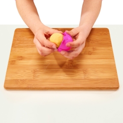 Cookeez Makery: Cynamonowa bułeczka