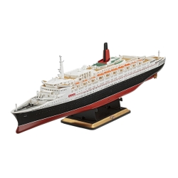Queen Elizabeth 2 – model 1:1200