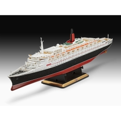 Queen Elizabeth 2 – model 1:1200