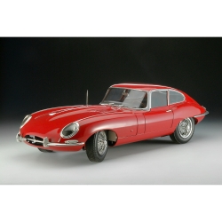 Jaguar E-Type 1:8 – model Revell