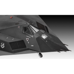 Lockheed F-117A Nighthawk 1:72