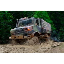 Unimog 2T Milgl 1:35