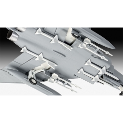 F-4 Phantom Easy-Click 1:72