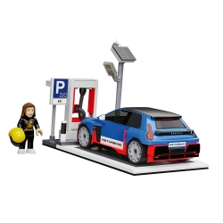 Renault 5 Turbo 3E & EV Station