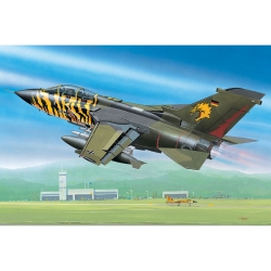 Tornado ECR – model 1:144