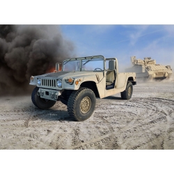 Revell HMMWV M1097A2 1:35