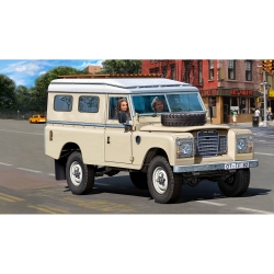 Land Rover Series III LWB 1:24