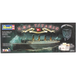 Titanic 1:400 – zestaw upominkowy
