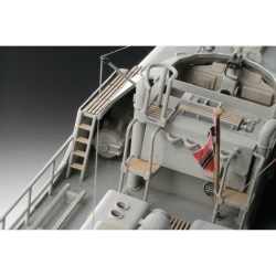 S-100 German Fast Attack Craft 1:72
