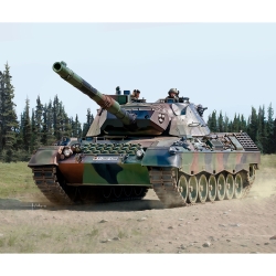 Revell Model Set Leopard 1A5 1:35