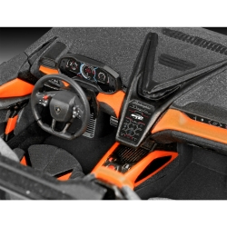 Lamborghini Revuelto – model 1:24