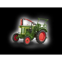 Revell Fendt F20 Dieselroß – model 1:24