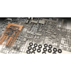 Büssing 8000 S 13 z naczepą 1:24