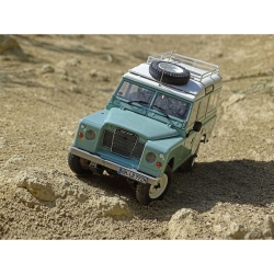 Land Rover Series III LWB 1:24