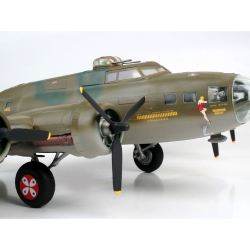 B-17F Memphis Belle, model 1:48