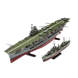 HMS Ark Royal i Tribal Class 1:720