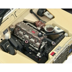 Land Rover Series III LWB 1:24