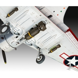 Revell SBD-5 Dauntless 1:48